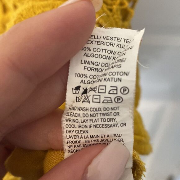 Lucky brand-mustard yellow lace tank -size XS - Picture 6 of 6